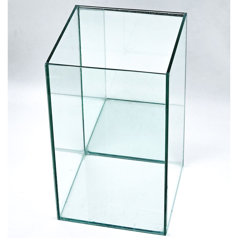 Betta Reflecta 5.5 L - Аквариум за бета с огледален гръб 15х15х25 см -  5.5 литра